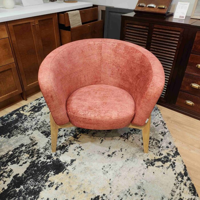 Armchair Curve - Image 2