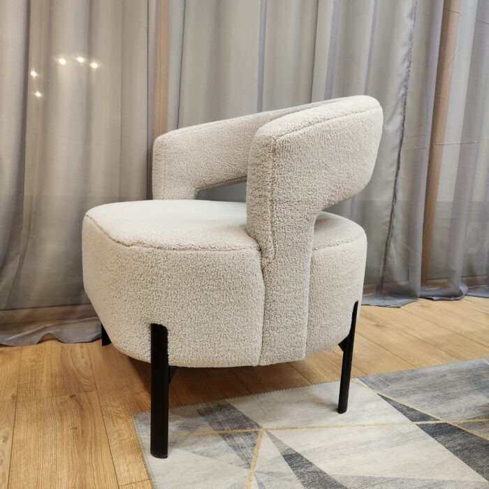 Armchair Tofu - Image 3