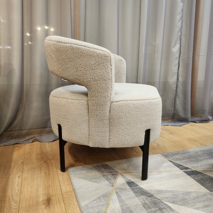 Armchair Tofu - Image 2